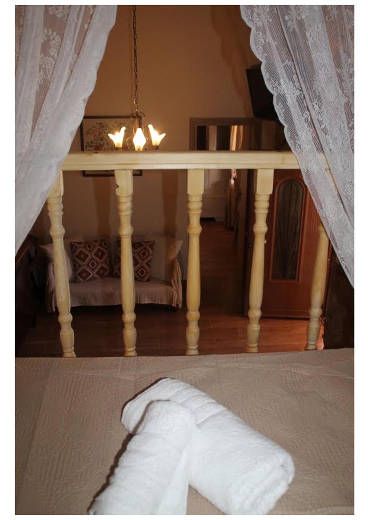 M&M Stone-Village House-Family-Vintage ลินดอส ภายนอก รูปภาพ